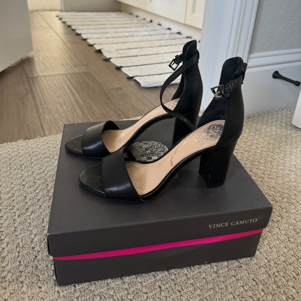 Vince Camino Black Napa Heel